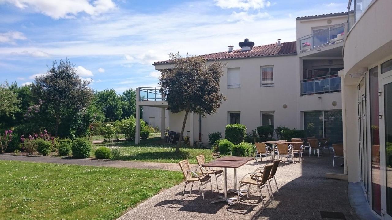 Aparthotel Domitys Le Clos De La Seigneurie Les Gonds Exteriér fotografie