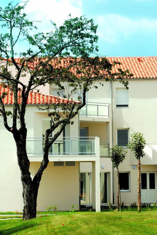 Aparthotel Domitys Le Clos De La Seigneurie Les Gonds Exteriér fotografie