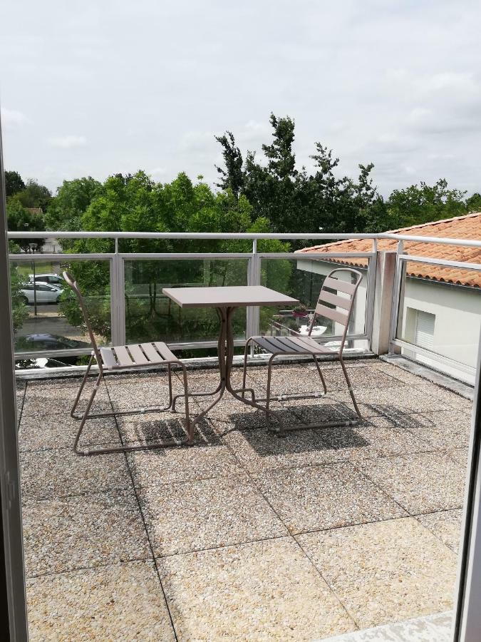 Aparthotel Domitys Le Clos De La Seigneurie Les Gonds Exteriér fotografie